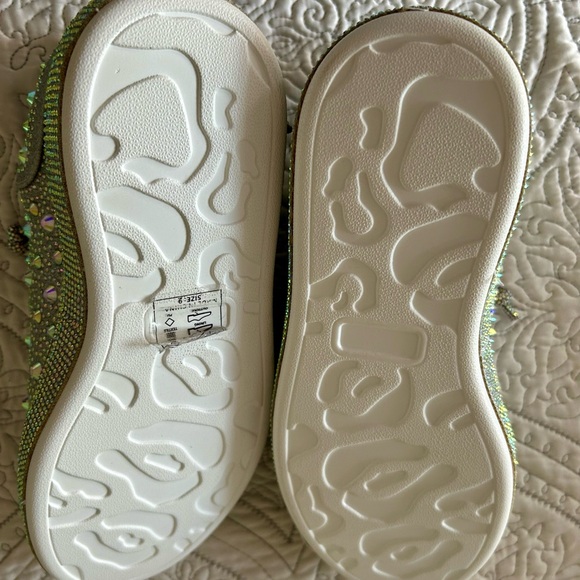 Crystal Rhinestone covered platform sneakers. Brand new in box, perfect! - Picture 6 of 8